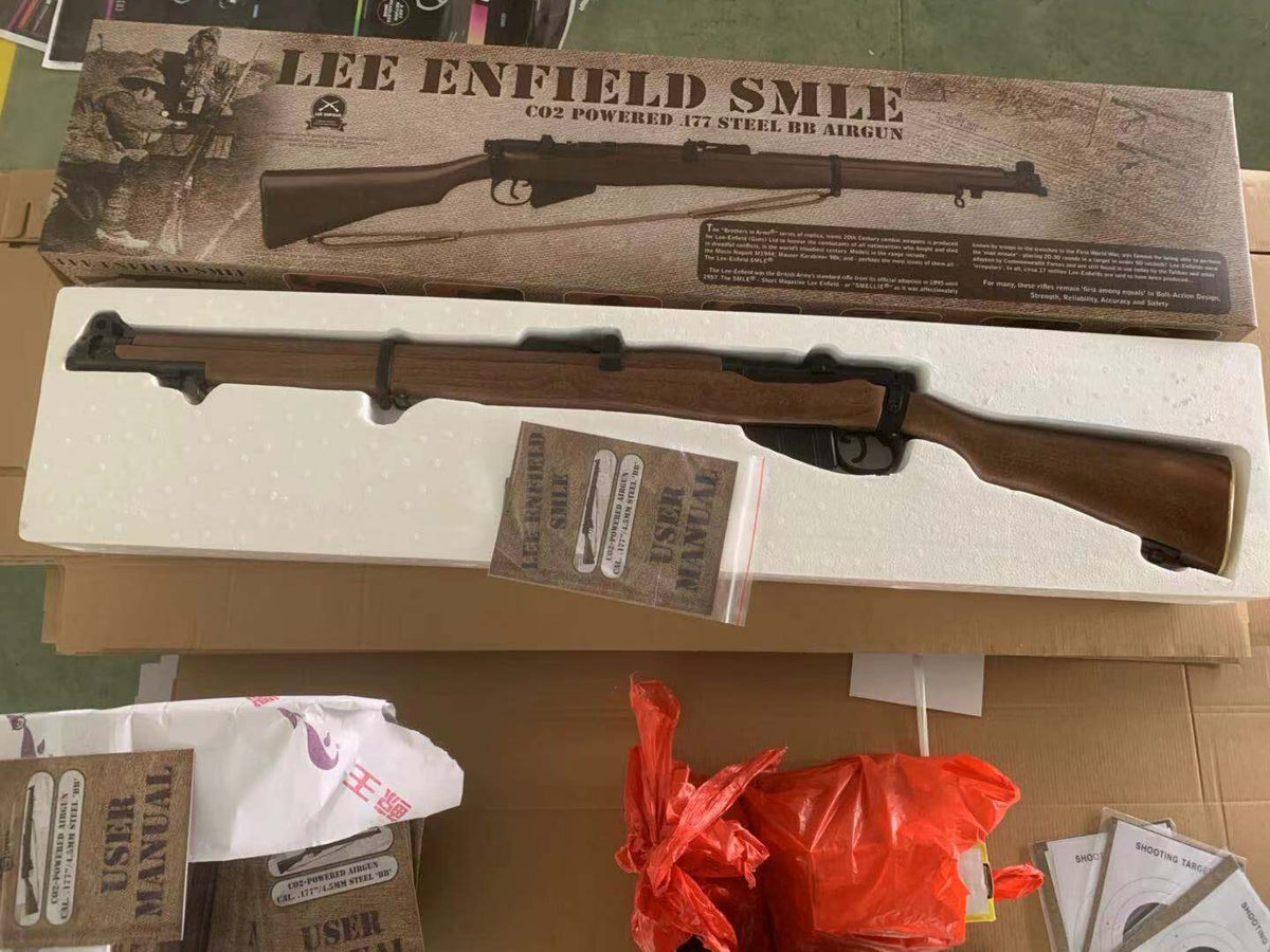 The Lee-Enfield (Guns) Ltd 'Brothers in Arms' ® Lee-Enfield SMLE® (in CO2 Steel .177 BB format)